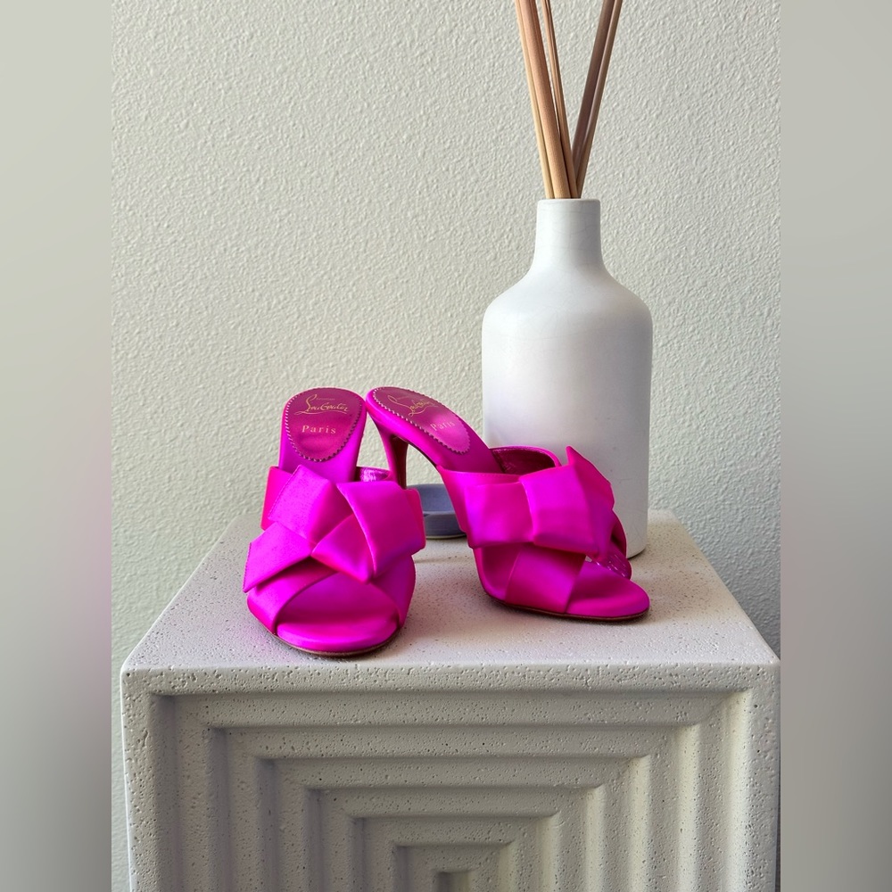 Christian Louboutin matricia pink stiletto heels, size 37 (US 7), worn once.